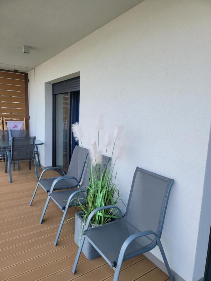 Apartament Szafirowy Gardenia Dziwnow Z Widokiem Na Morze Ngoại thất bức ảnh